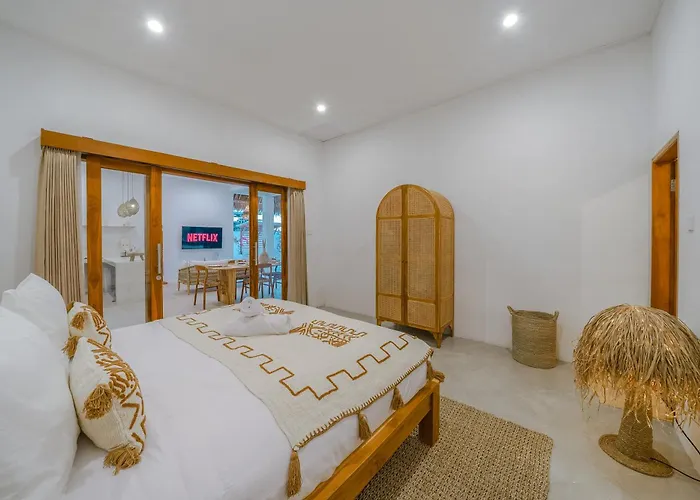 Paca - Rooftop, Outdoor Cinema & 2 Pools Overlooking Rice Fields * Canggu (Bali)